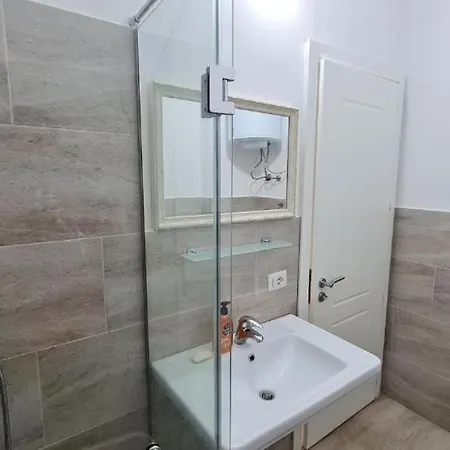 Barracuda Sea View Apartment Διαμέρισμα Σαράντα